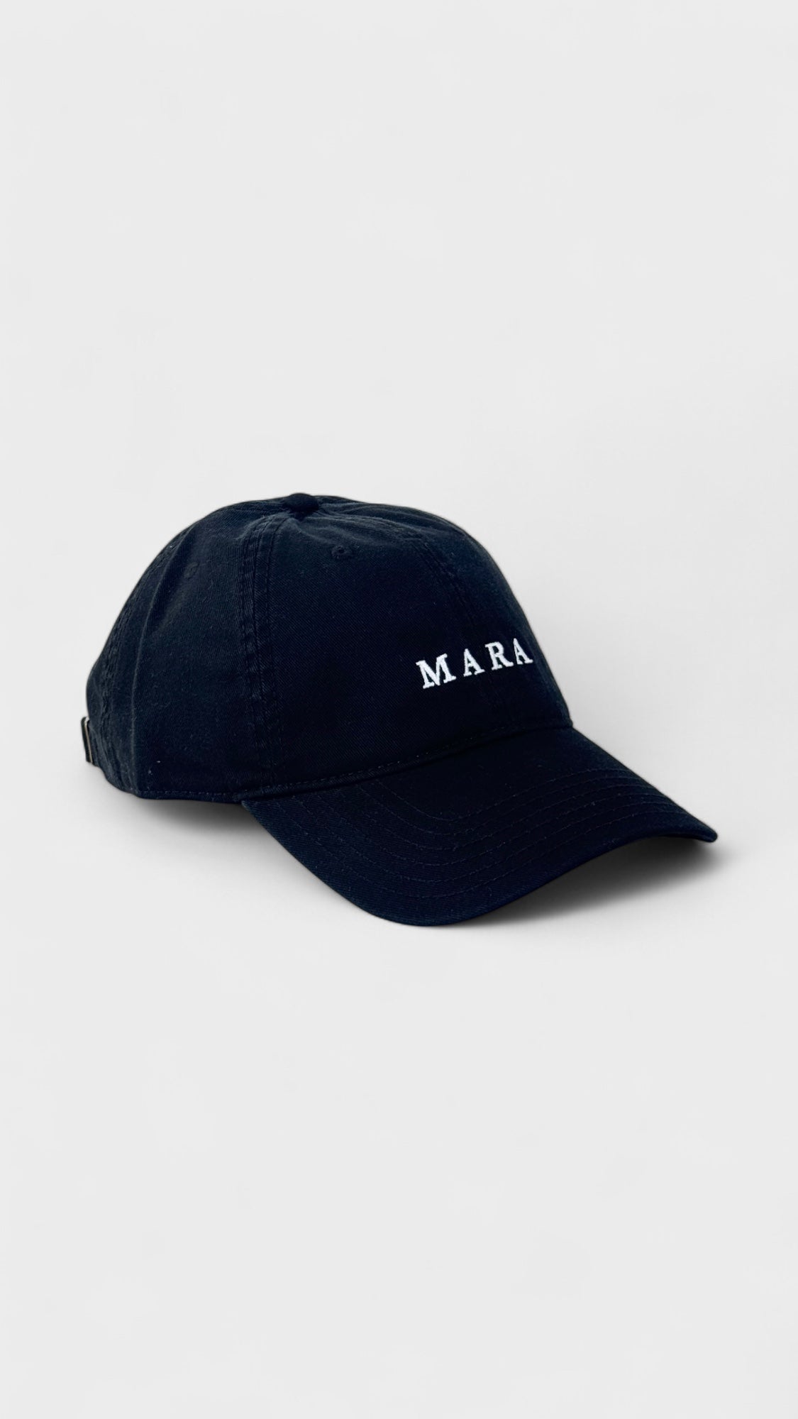 BLACK CAP