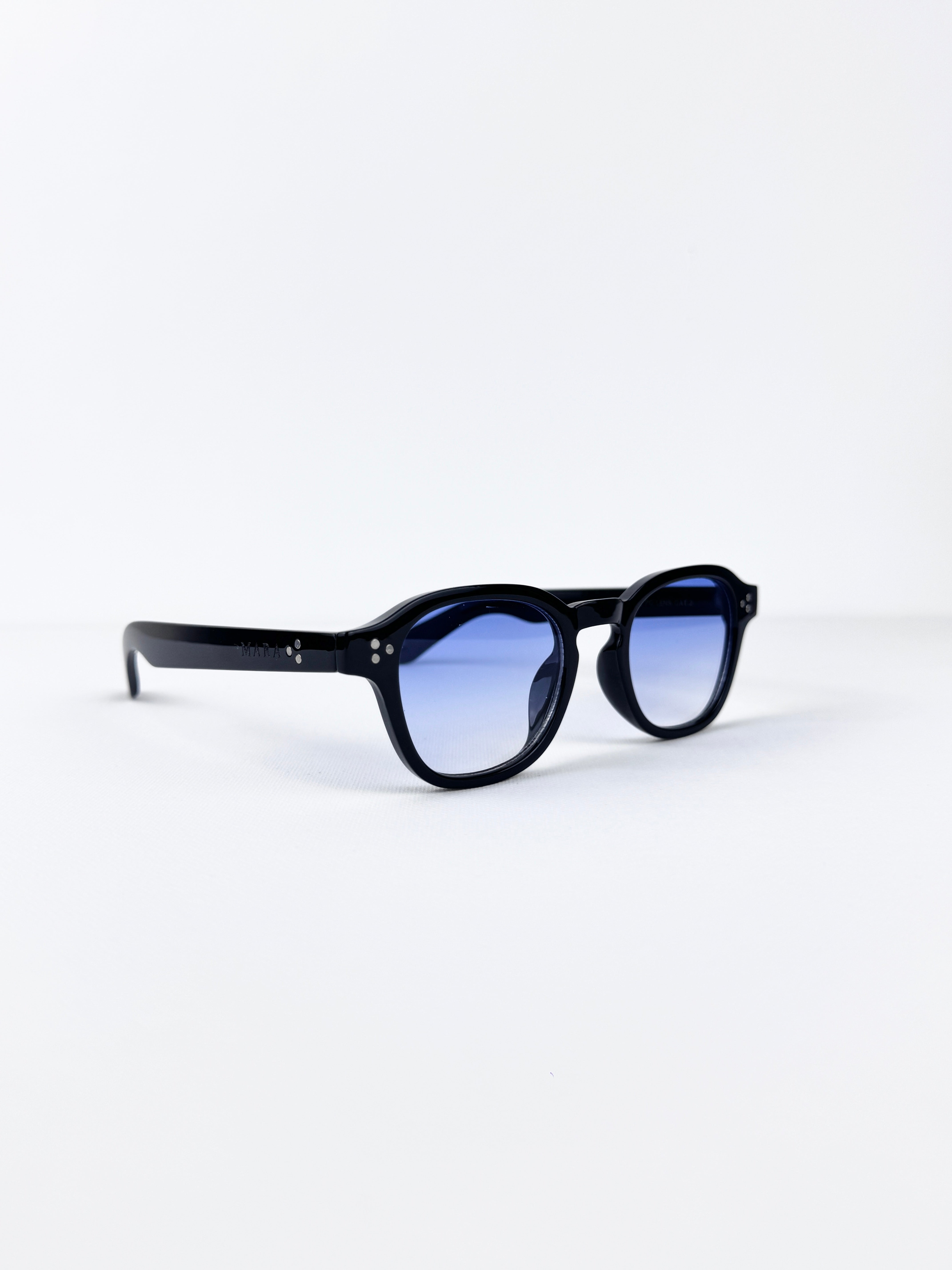 MANHATTAN BLUE