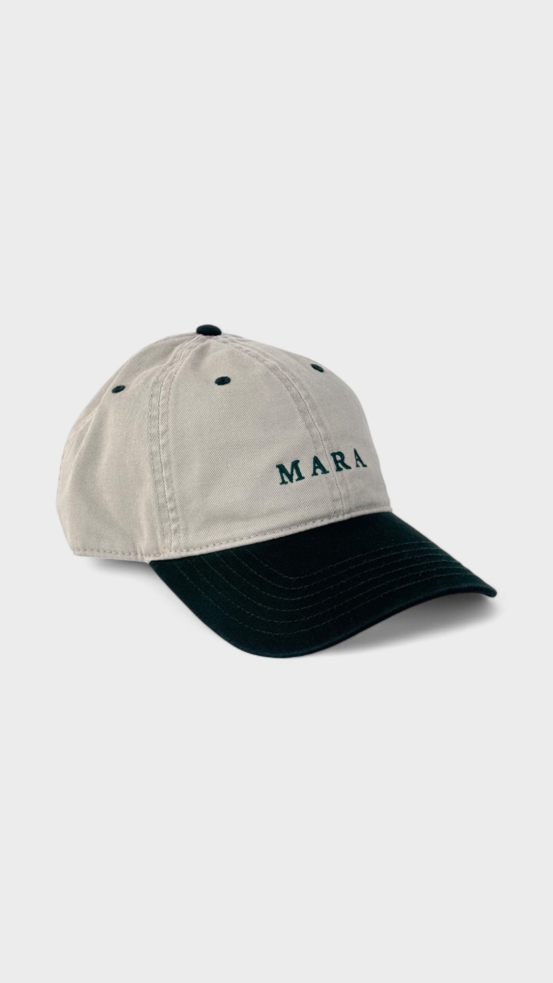 GREEN CREAM CAP