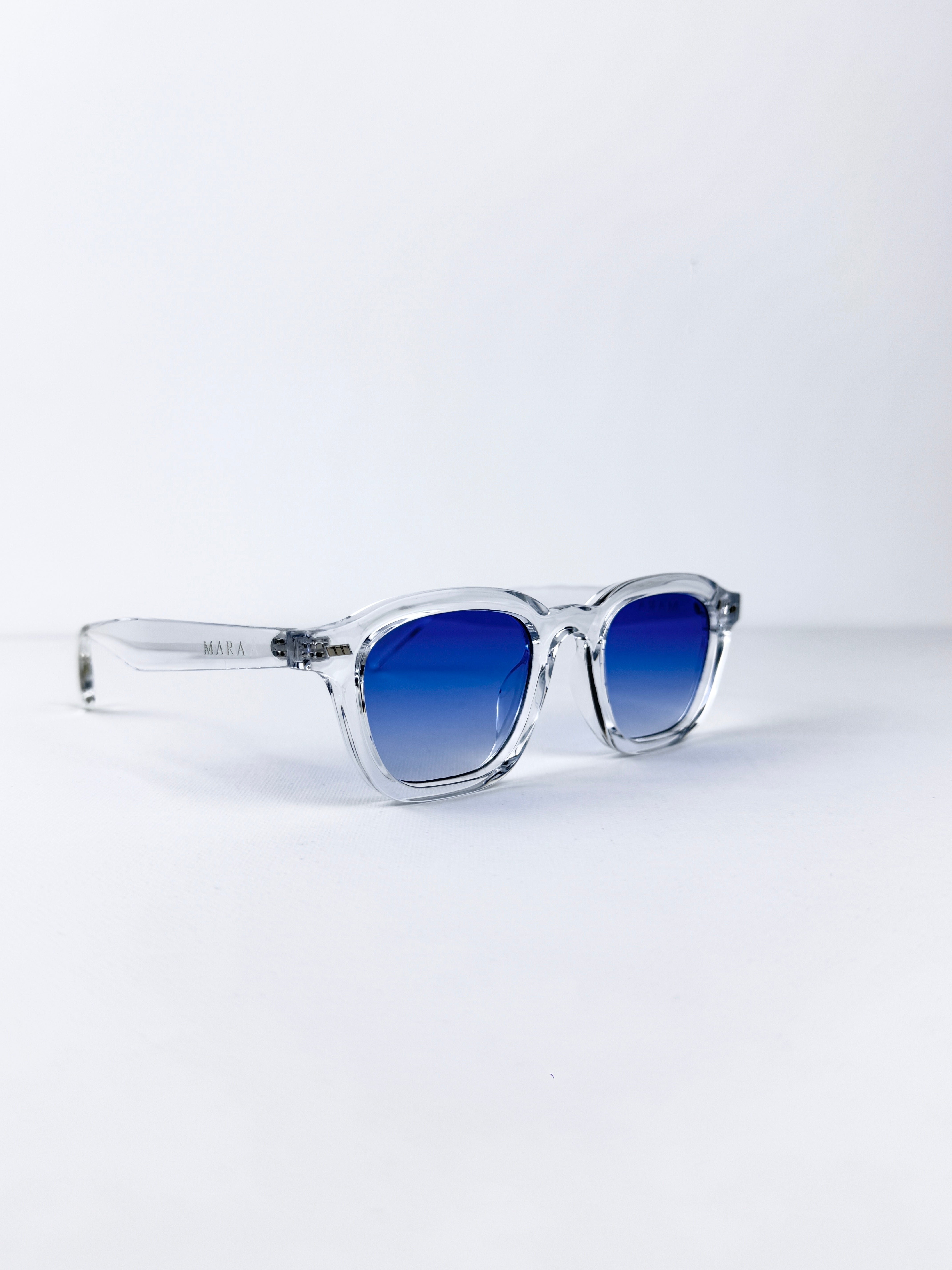 JAMES CRYSTAL BLUE