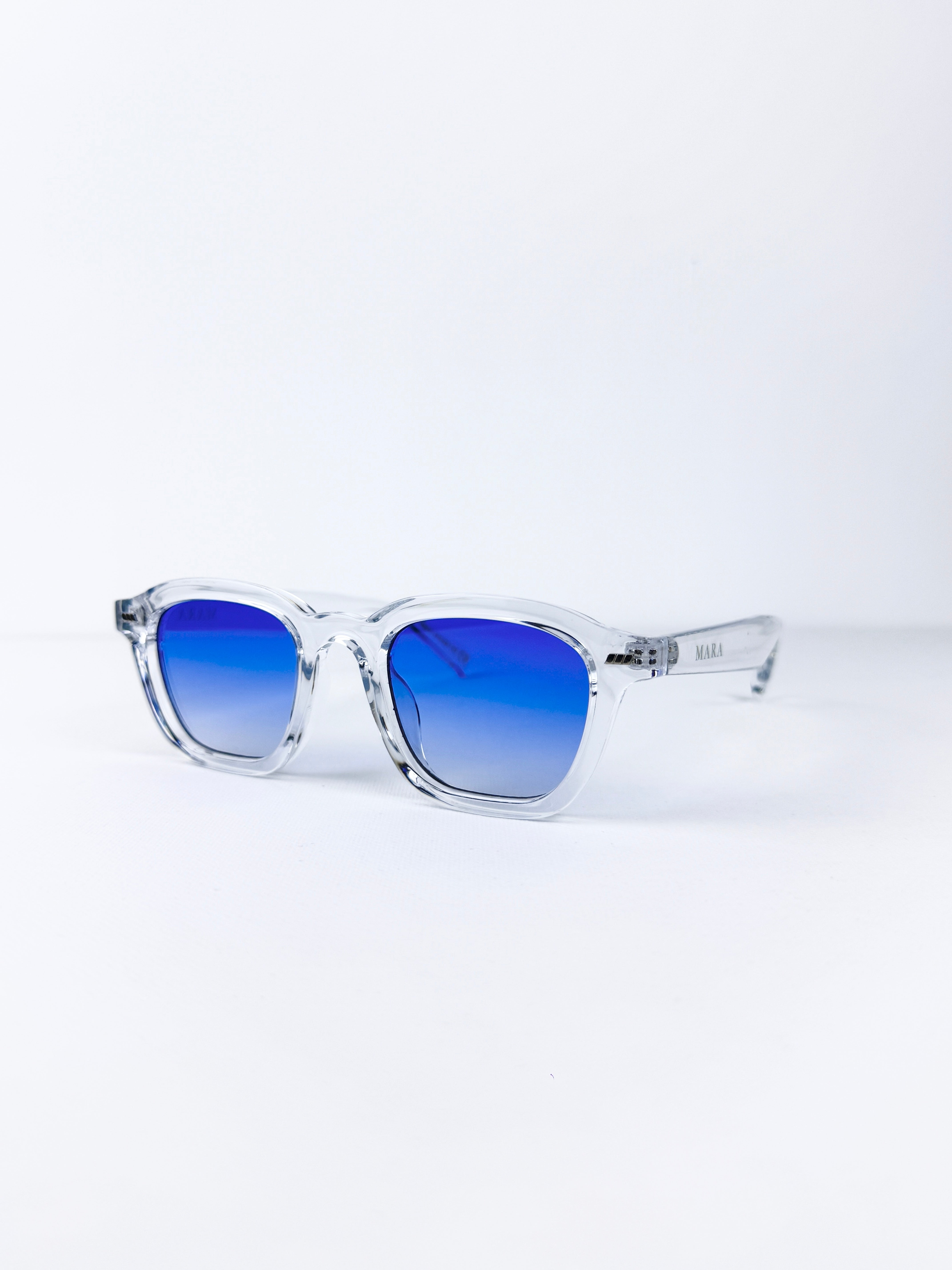 JAMES CRYSTAL BLUE