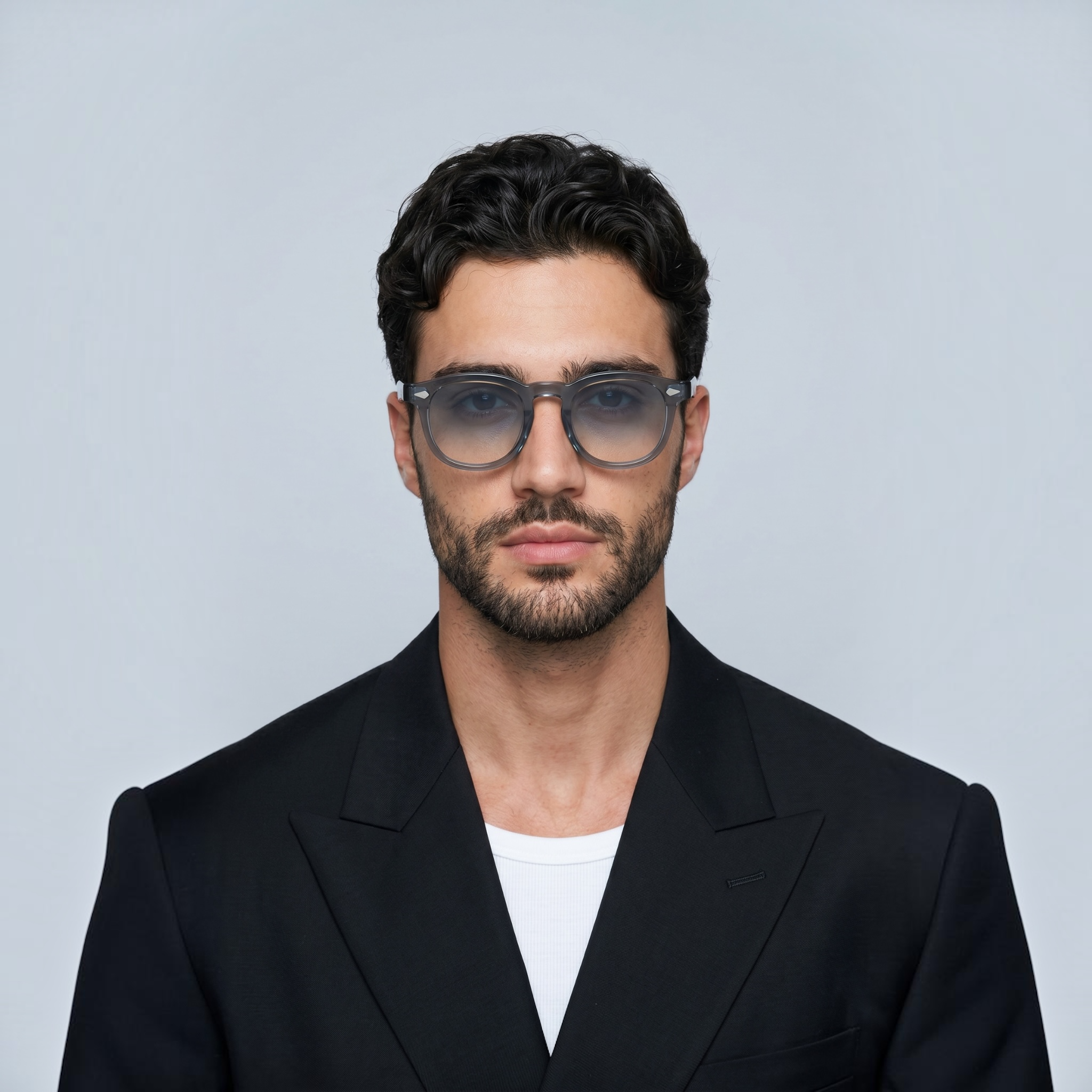 LÉON BLUE