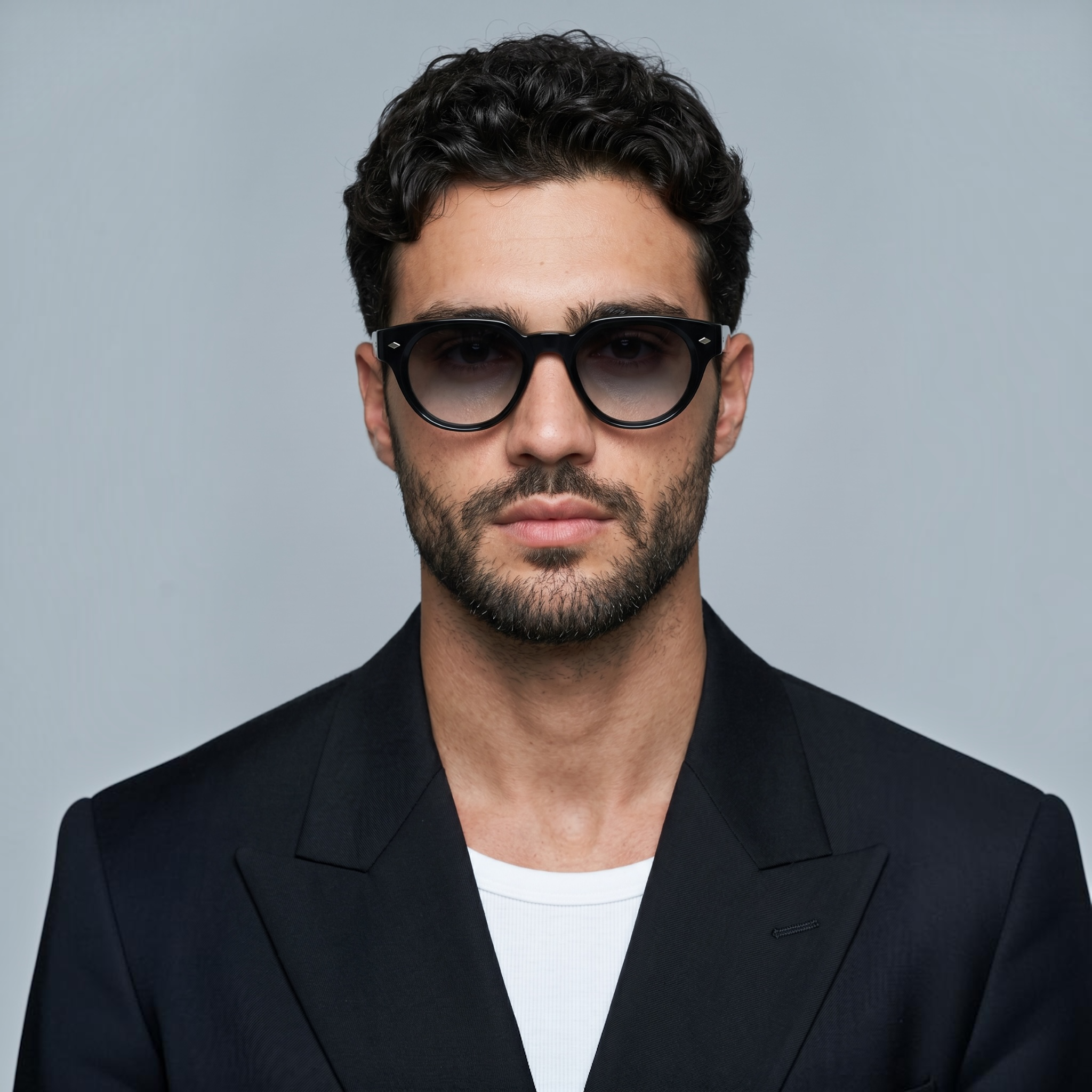 LOUIS GREY